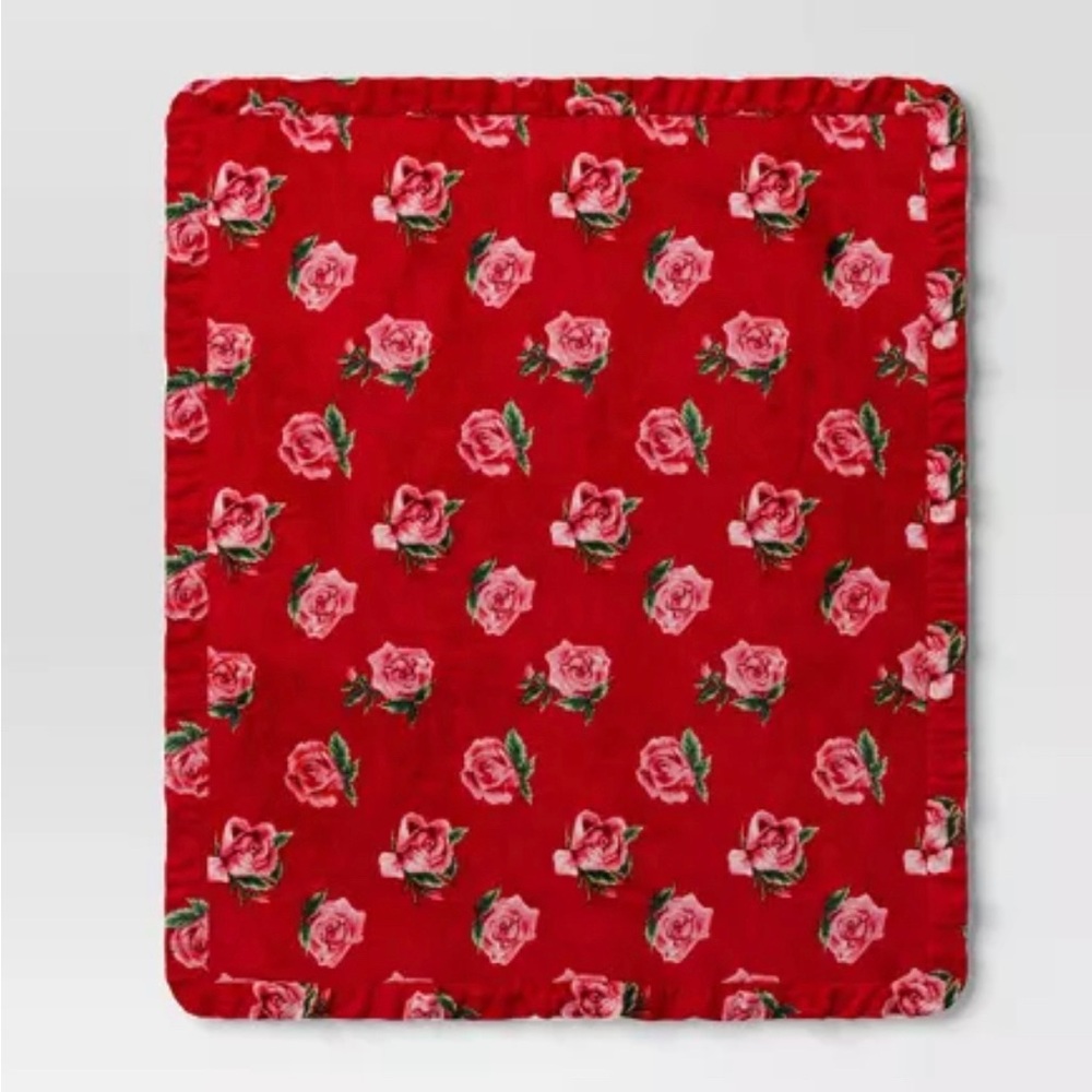 Rose Printed Plush Throw w/Faux Shearling Reverse & Ruffled Trim Red - Threshold - Picture 3 of 9